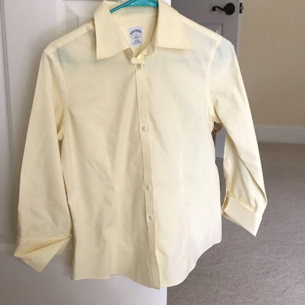 Woman's Brooks brothers button down